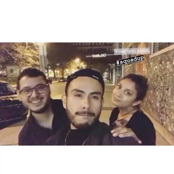 Meet your Posher, Jesus - Picture 1 of 1